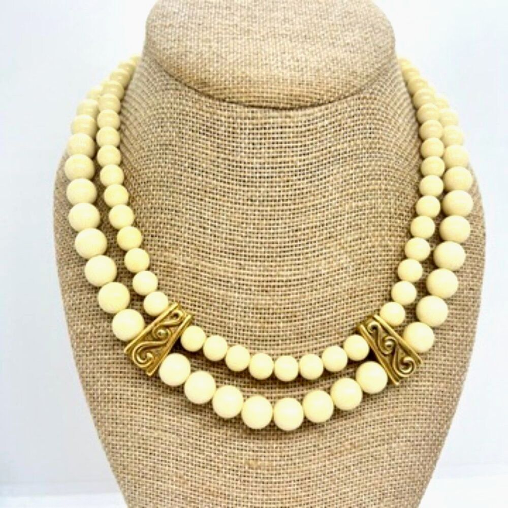 VINTAGE NAPIER NECKLACE Cream Bead Double Strand Gold Tone Etruscan Signed